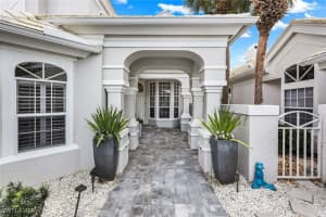 15303 Devon Green Lane, Naples, FL 34110 - MLS#226004899