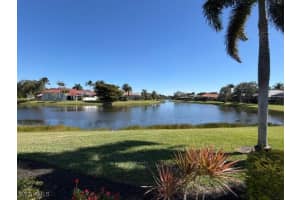 968 Spanish Moss Trail, Naples, FL 34108 - MLS#226004902