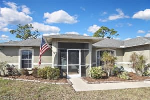 529 Durion Drive, Lehigh Acres, FL 33974 - MLS#226004930