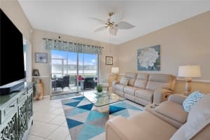 2810 Cypress Trace Circle, Naples, FL 34119 - MLS#226004949