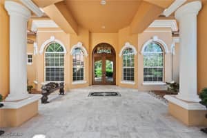 4415 Club Estates Drive, Naples, FL 34112 - MLS#226004977