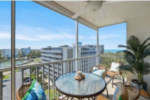 5 Bluebill Ave 812, Naples