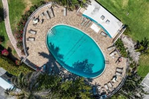 5 Bluebill Avenue, Naples, FL 34108 - MLS#226004985