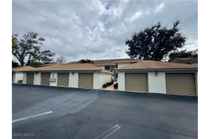 501 Lake Louise Circle, Naples, FL 34110 - MLS#226004992