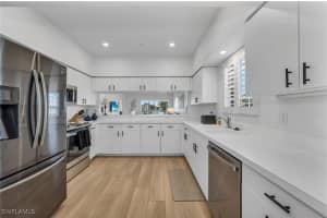 6010 Chardonnay Lane, Naples, FL 34119 - MLS#226004994