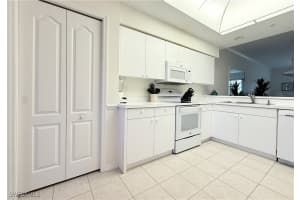 8600 Naples Heritage Drive, Naples, FL 34112 - MLS#226005025