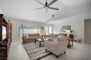 10249 Boca Circle, Naples, FL 34109 - MLS#226005043