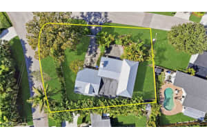 1260 Forest Avenue, Naples, FL 34102 - MLS#226005059