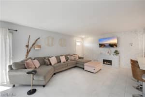 232 Palm Drive, Naples, FL 34112 - MLS#226005078