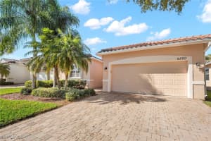 9390 Sun River Way, Estero
