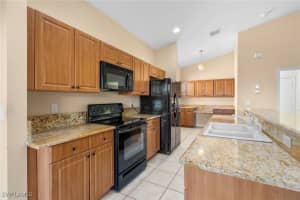 9390 Sun River Way, Estero, FL 33928 - MLS#226005082