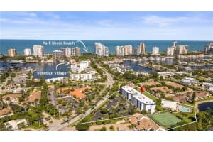 555 Park Shore Drive, Naples, FL 34103 - MLS#226005100