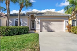 28327 Hidden Lake Dr, Bonita Springs