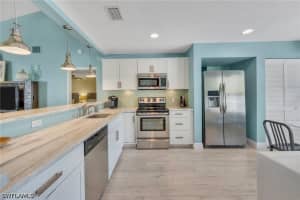 508 Courtside Drive, Naples, FL 34105 - MLS#226005153