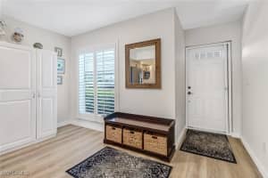 828 Gulf Pavilion Drive, Naples, FL 34108 - MLS#226005169