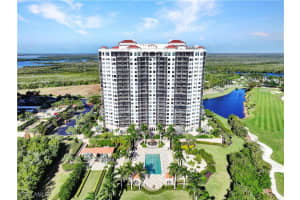 1060 Borghese Ln 1402, Naples