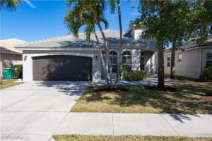 8302 Laurel Lakes Way, Naples, FL 34119 - MLS#226005180