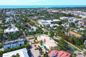 900 8th Avenue, Naples, FL 34102 - MLS#226005185