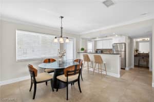 1550 Gulf Shore Blvd N E6 Naples, FL 34102 - Off Market