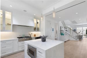 1021 6th Street, Naples, FL 34102 - MLS#226005204