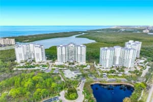 285 Grande Way, Naples, FL 34110 - MLS#226005228