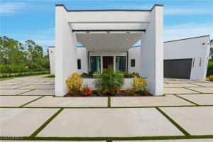 1388 Everglades Boulevard, Naples, FL 34120 - MLS#226005237