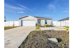 643 Tropicana Parkway, Cape Coral, FL 33909 - MLS#226005263