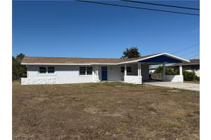 1315 Pine Island Lane, Cape Coral, FL 33909 - MLS#226005266