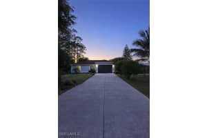 2275 Robin Drive, Naples, FL 34117 - MLS#226005268