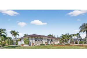 5266 Wisteria Court, Cape Coral, FL 33904 - MLS#226005338