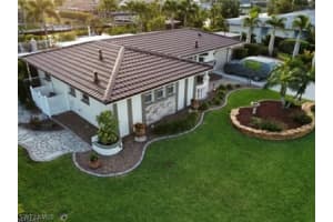 5266 Wisteria Court, Cape Coral, FL 33904 - MLS#226005338