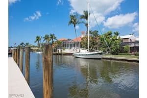MLS# 226005355, Naples, Florida 34102