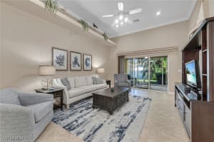 104 Glen Eagle Circle, Naples, FL 34104 - MLS#226005362