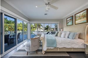 MLS# 226005370, Naples, Florida 34102