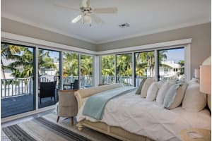 MLS# 226005370, Naples, Florida 34102