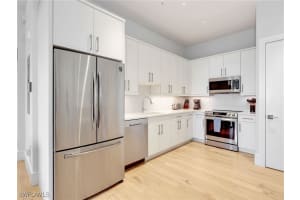 101 8th Street, Naples, FL 34102 - MLS#226005375