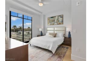 101 8th Street, Naples, FL 34102 - MLS#226005375