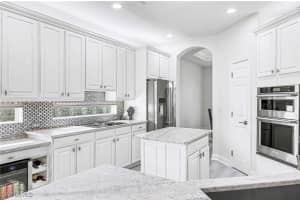 4908 Sedgewood Lane, Naples, FL 34112 - MLS#226005406