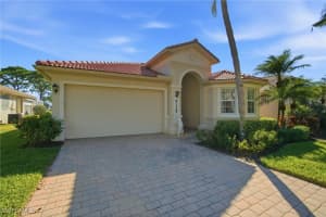 9129 Spanish Moss Way, Bonita Springs, FL 34135 - MLS#226005443