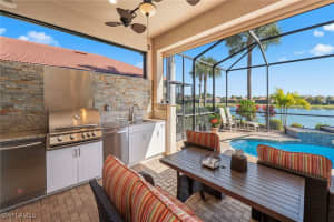 1402 Redona Way, Naples, FL 34113 - MLS#226005452