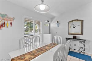 864 Gulf Pavilion Drive, Naples, FL 34108 - MLS#226005454