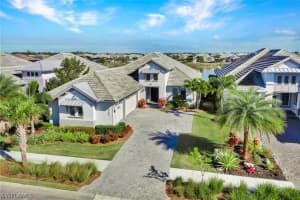 6161 Megans Bay Dr, Naples