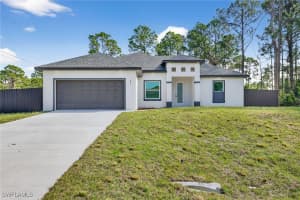 801 Pinecastle Dr, Lehigh Acres