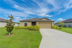 727 Morningview Ct, Lehigh Acres