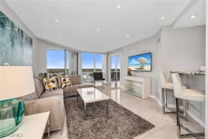 4751 Gulf Shore Boulevard, Naples, FL 34103 - MLS#226005517