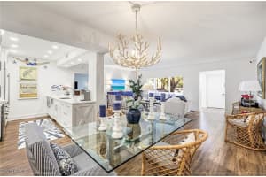 5801 Glencove Drive, Naples, FL 34108 - MLS#226005550