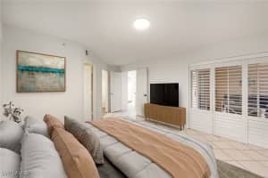 28720 Diamond Drive, Bonita Springs, FL 34134 - MLS#226005557