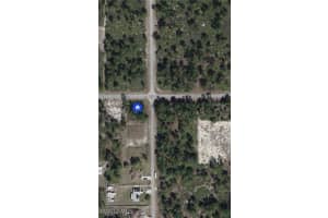 4106 13th Street, Lehigh Acres, FL 33972 - MLS#226005572
