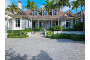 1963 Gulf Shore Boulevard, Naples, FL 34102 - MLS#226005600