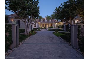 1963 Gulf Shore Boulevard, Naples, FL 34102 - MLS#226005600